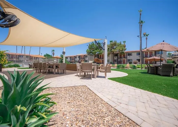 134 Fully Furnished, Amenities Galore * Scottsdale